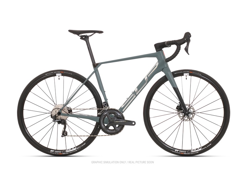 X-ROAD Team Issue SE  Image 1