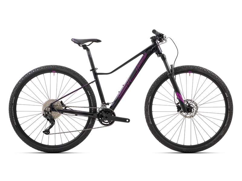 XC 879 W Image 1