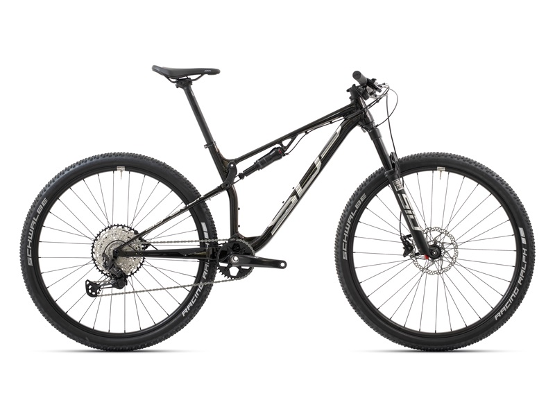 XF 939 RC Image 1